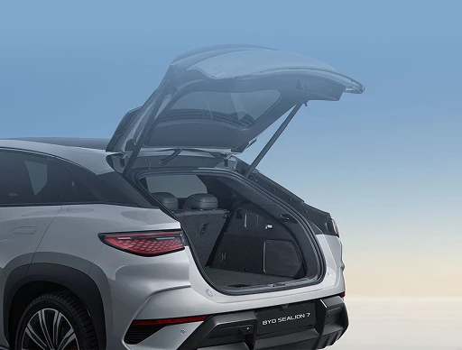 Intelligent and effortless tailgate