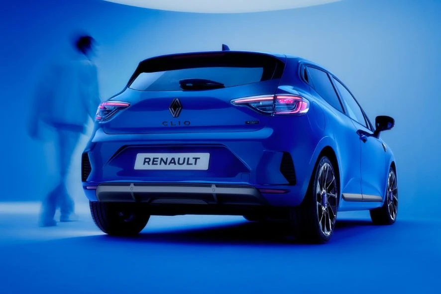 Renault - Clio E-Tech Full Hybrid