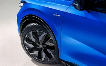 Solarbay® darkening glass panoramic roof